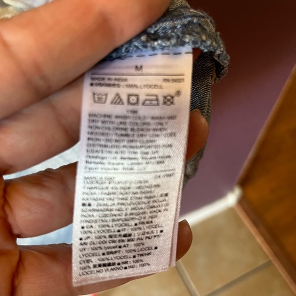 Gap Chambray blue button dress - Picture 3 of 4